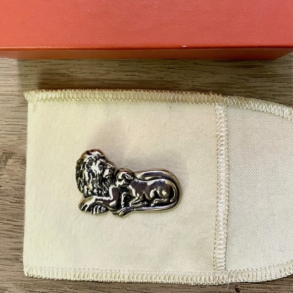 James Avery Jewelry - James Avery Lion & Lamb Pin - RETIRED. Rare